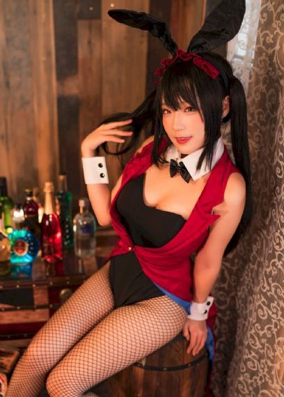 扯开衣服两只小兔子的象征意义_HD在线观看