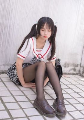 美女的奶头被男生吃爆乳_DVD韩国电影在线观看