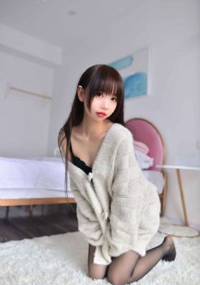 女仆扒开腿秘让男人玩_BD国语电影全集观看